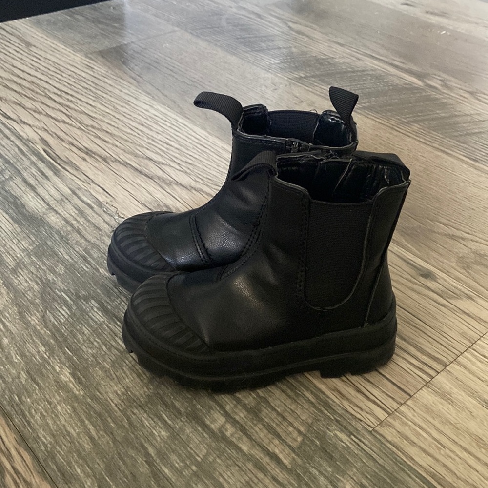 Toddler combat boots